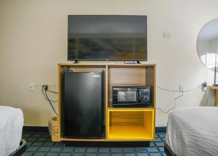 Days By Wyndham Hotel 2*