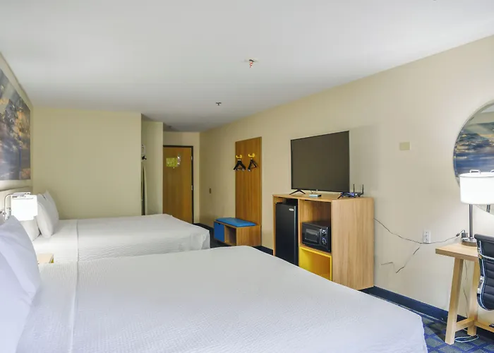 Days By Wyndham Hotel
